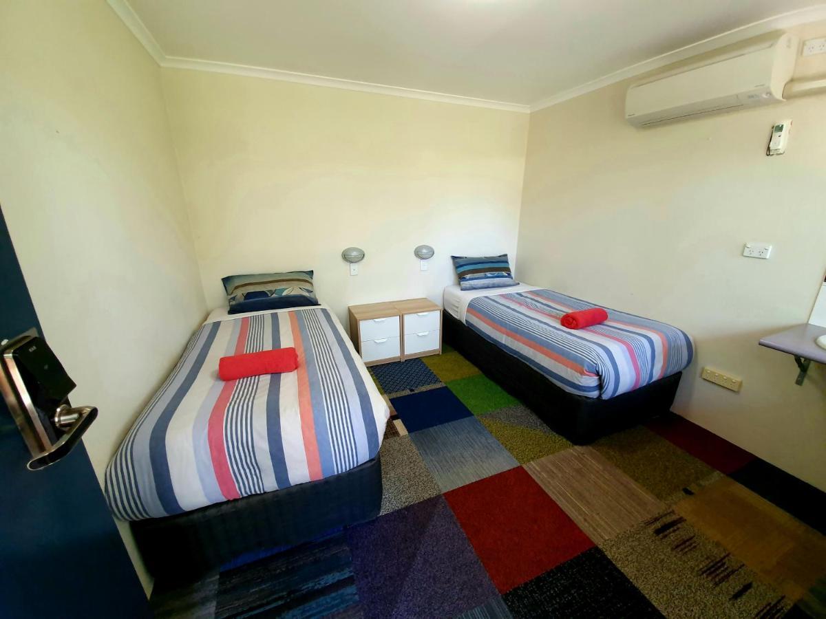 Jump Inn Alice Budget Accommodation Alice Springs Εξωτερικό φωτογραφία